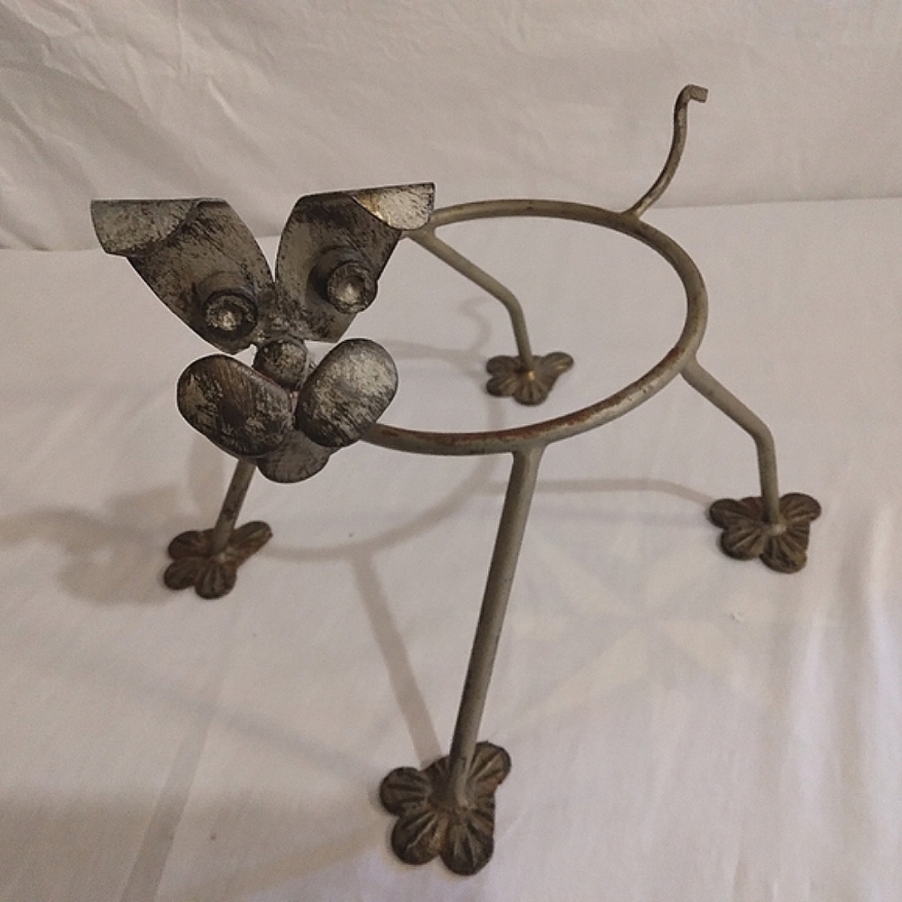 Rustic Handwelded Iron Puppy Potholder/Stand